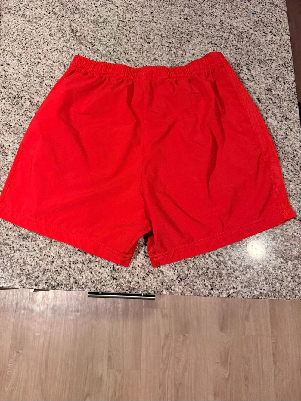 Gymshark Arrival 5” Shorts Red Size Large